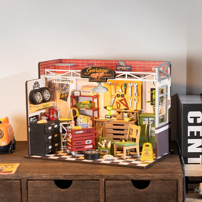 DIY Miniatura Oficina de carros - Garage Workshop | Danva Creations