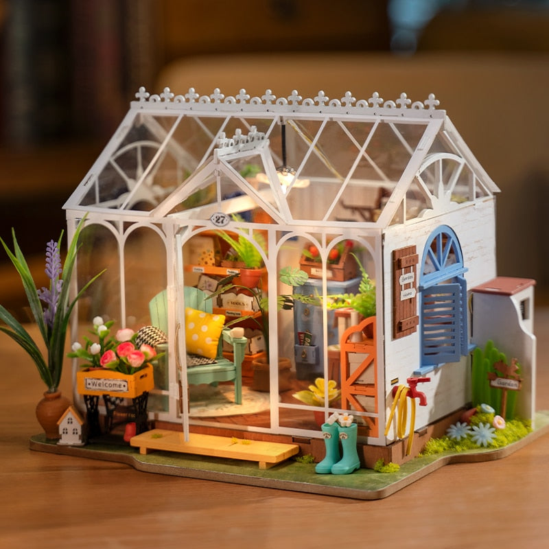 DIY Miniatura Casa de Jardim | Danva Creations