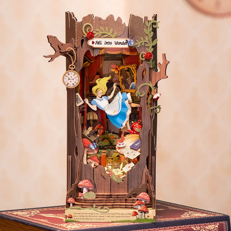 DIY Book nook Fall into Wonder - Alice | Danva Creations