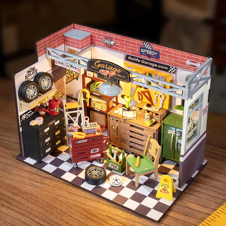 DIY Miniatura Oficina de carros - Garage Workshop | Danva Creations