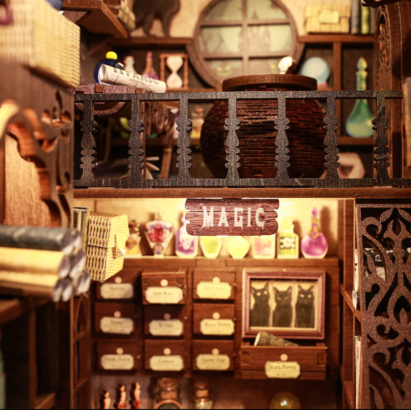 DIY Book nook - Magic Pharmacist | Danva Creations