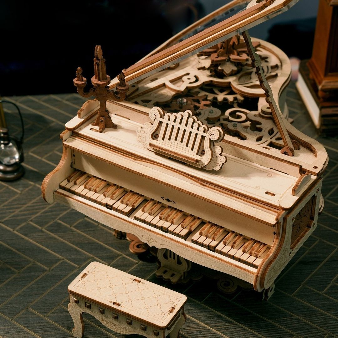 Caixa de MúSica de Piano DIY, Caixa de MúSica de Piano de Cauda  Quebra-Cabeça de Madeira para EscritóRio : : Brinquedos e Jogos