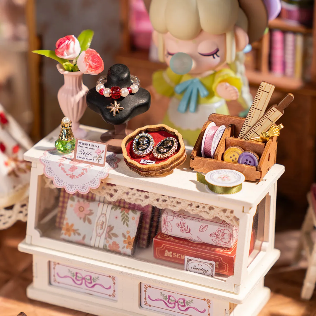 DIY Miniatura Elsa's Tailoring - Ateliê de Costura |  Danva Creations