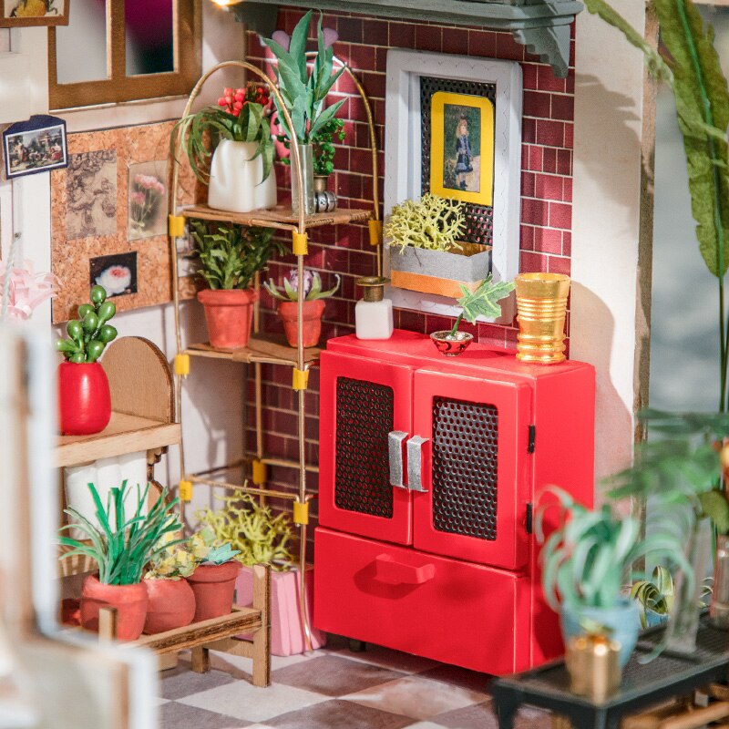 DIY Miniatura Flower Shop Emily | Danva Creations